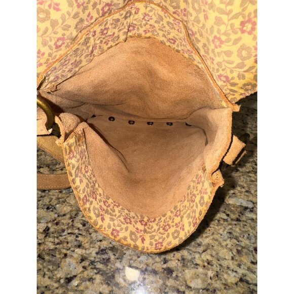 Vintage Tan Suede Leather Hippie Boho Coastal Cowgirl Fringe Crossbody Bag Rivet - Picture 9 of 11